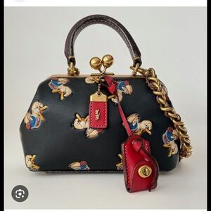 ISO Coach 1941 Doodle Duck Kisslock